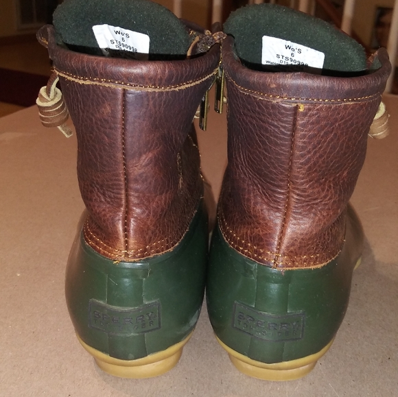 Sperry Women's Saltwater Duck Boot in Tan/Green by - Picture 3 of 6